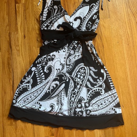 Speechless Black and White Summer Dress - Picture 3 of 3